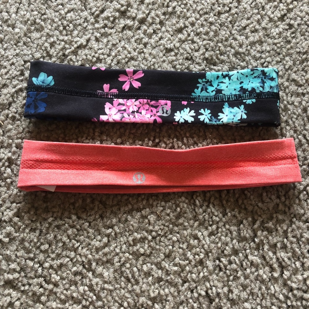 2 lululemon headbands